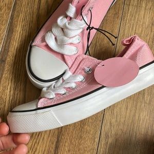 Toddler shoes